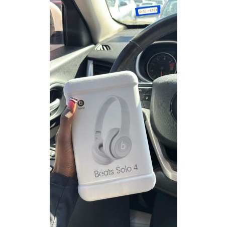 Beats solo 4 neuf